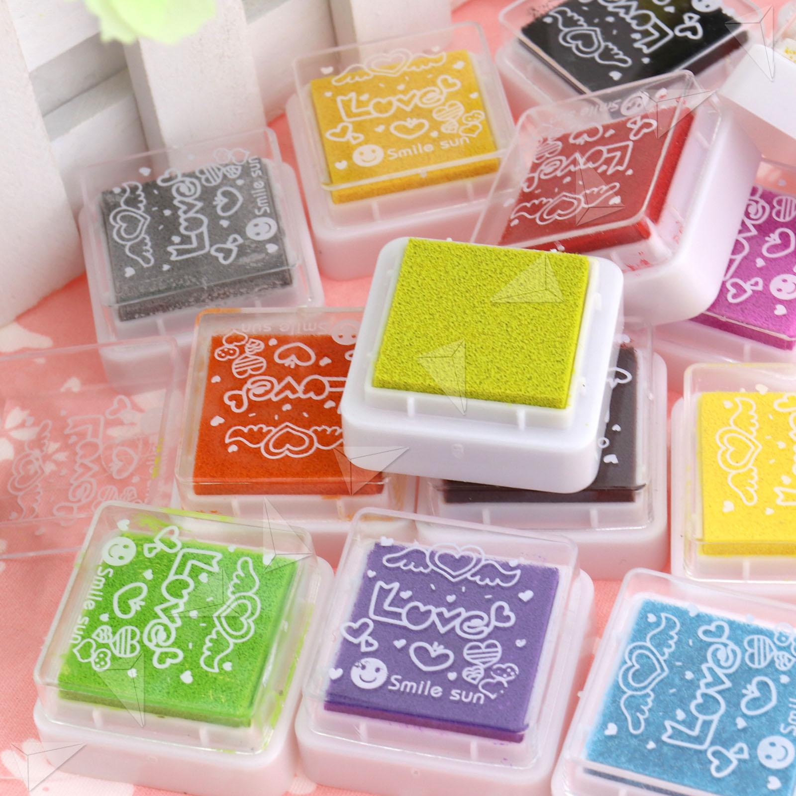 Set of 24 Colors Rubber Stamps Pigment Ink Pads For Paper Wood Fabric
