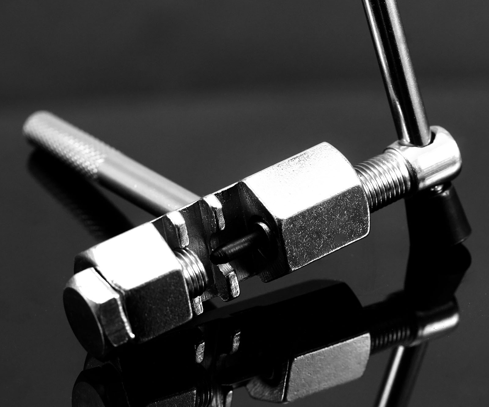 Mini Bicycle Chain Breaker Splitter Cycling Repair Tool Fit for 8/9/10