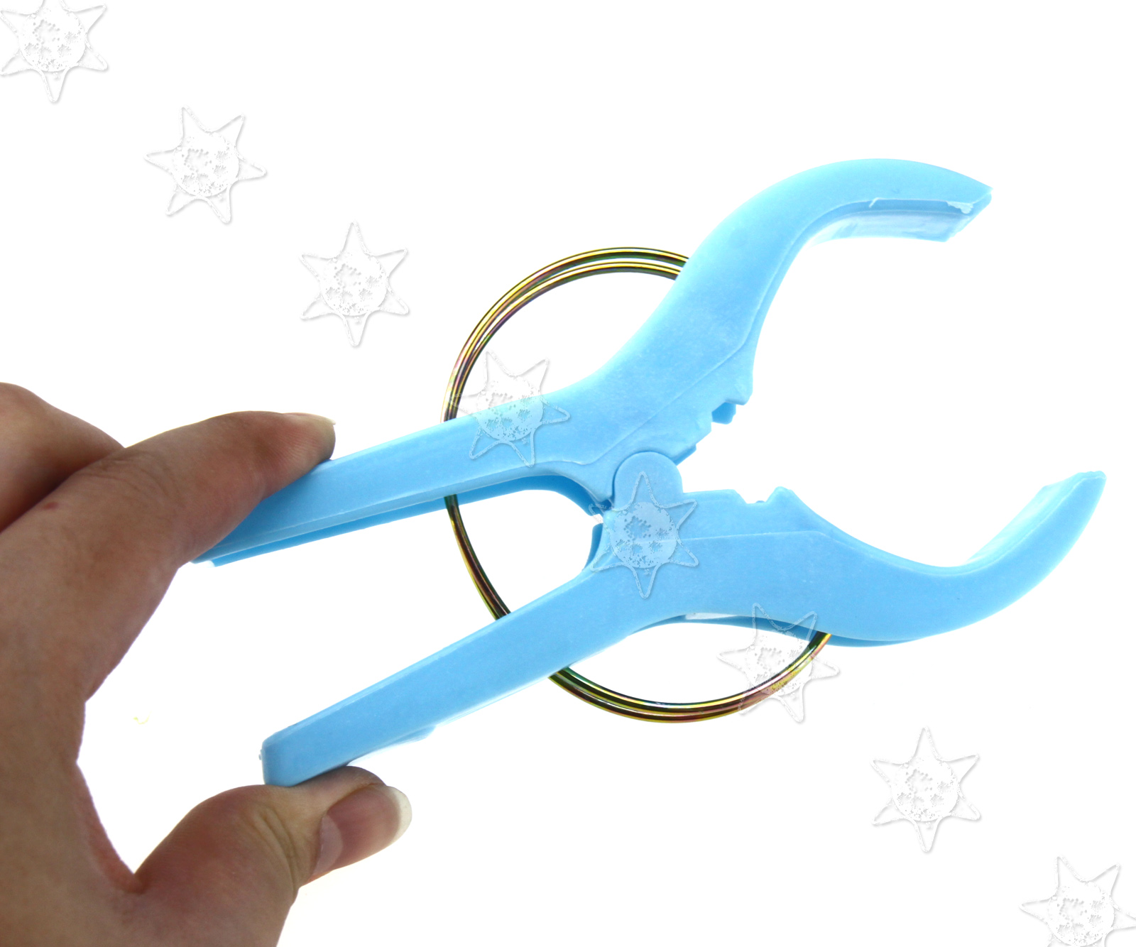 8 x Large Size Clothespins Bright Color Plastic Quilted Beach Towel