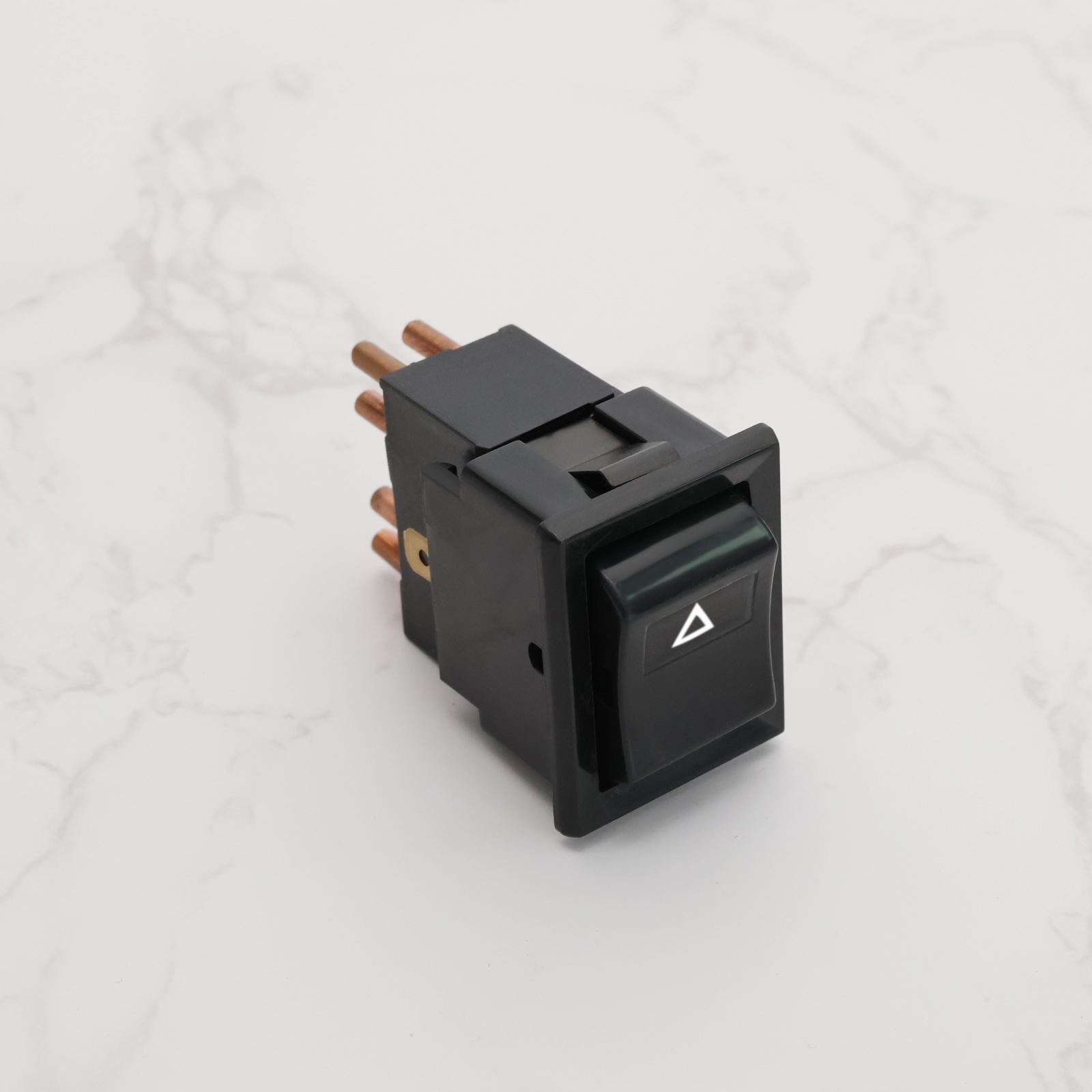 Runa Starter Solenoid Switch for Hitachi Nissan 23343-84A07 66
