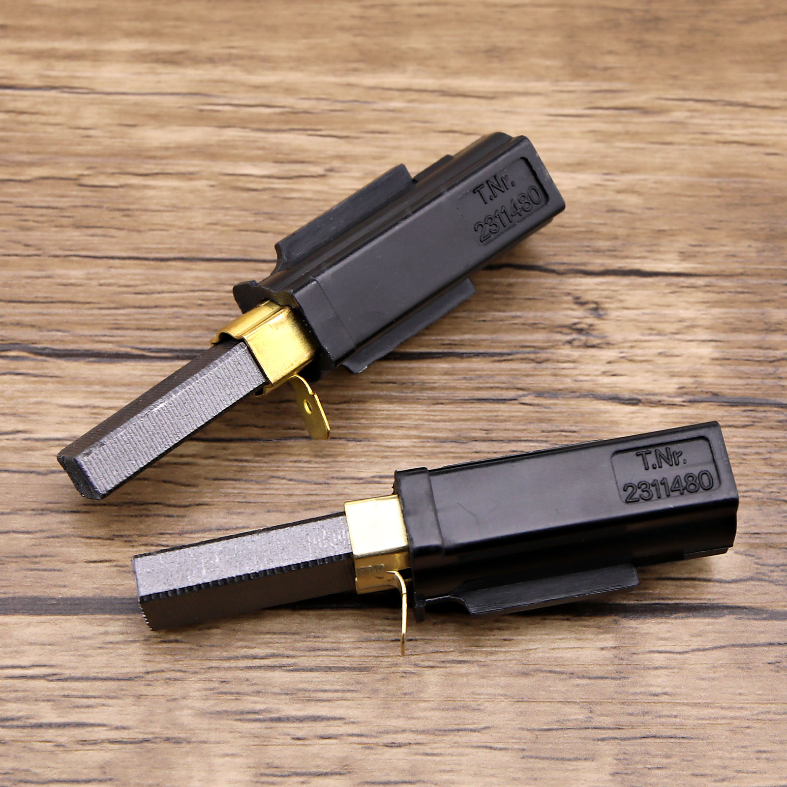 Vacuum Cleaner Hoover Carbon Motor Brushes Brush Pair For Numactic Henry HVR200 eBay