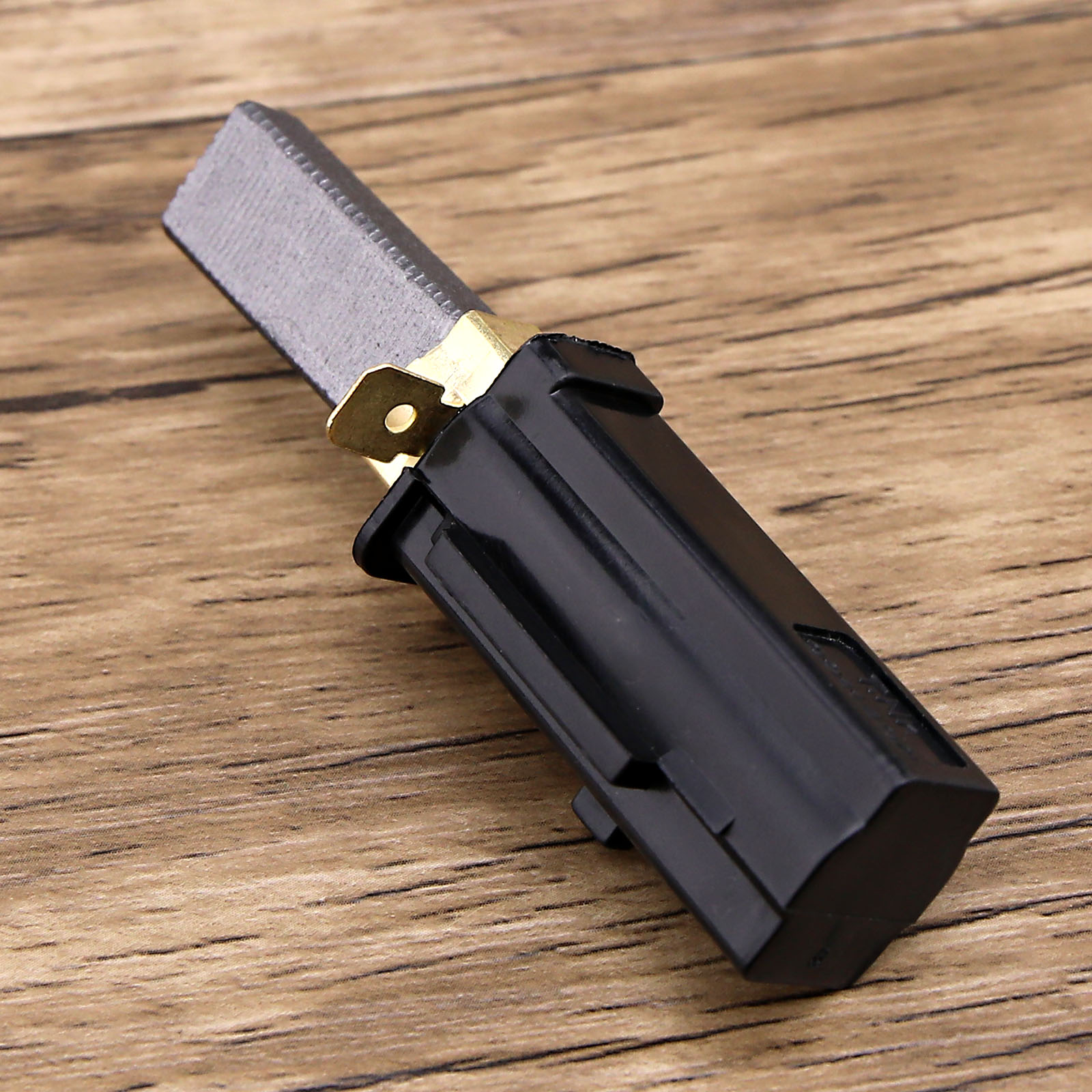 4X MOTOR CARBON Brushes For Numatic Henry HVR200 HVR20022 Vacuum Cleaner Hoover £7.95 PicClick UK